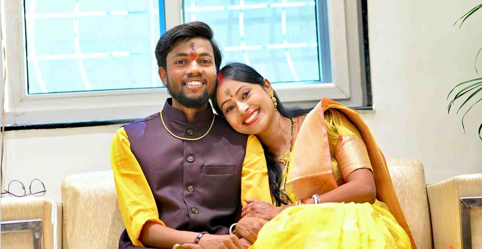 Manoj Dey Wife Photo